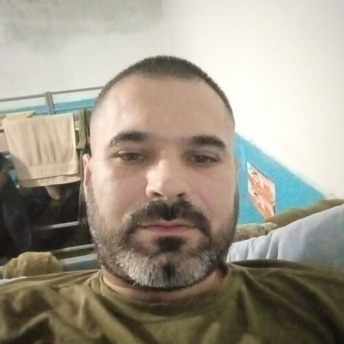 Nik