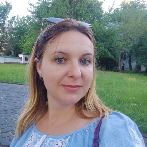 Таня