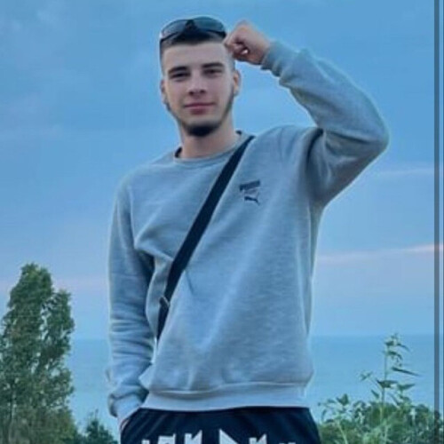 Андрей